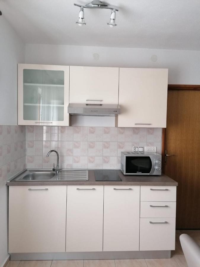 Apartment Niva Nin Luaran gambar